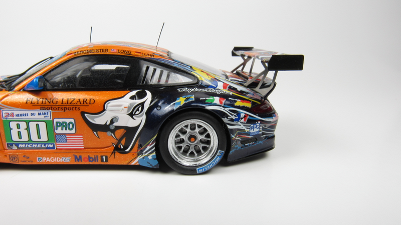 Illustration for article titled Flying Lizard Motorsports Porsche 911 GT3 RSR Art Car